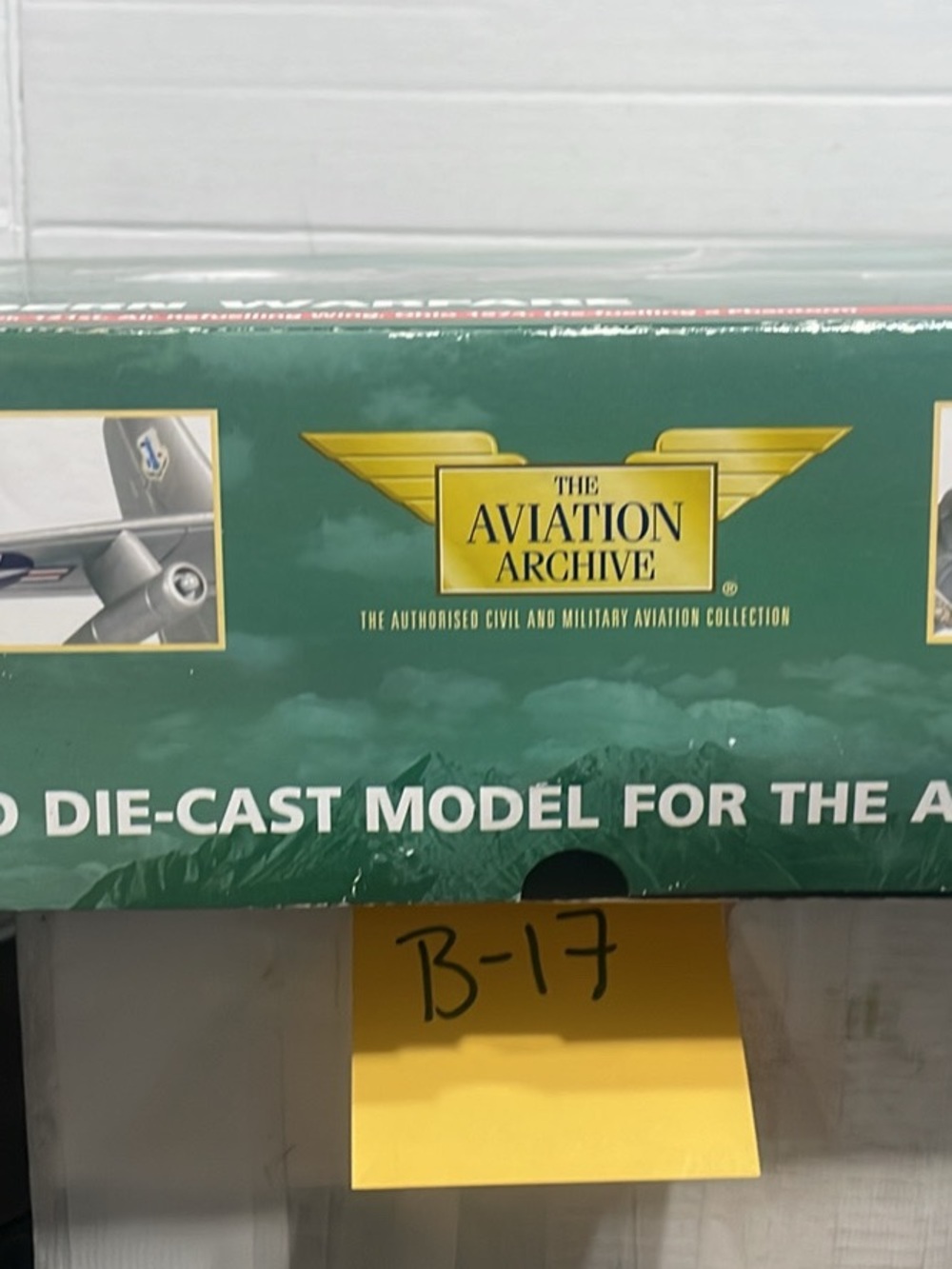 Model Plane - Picture 3 of 11